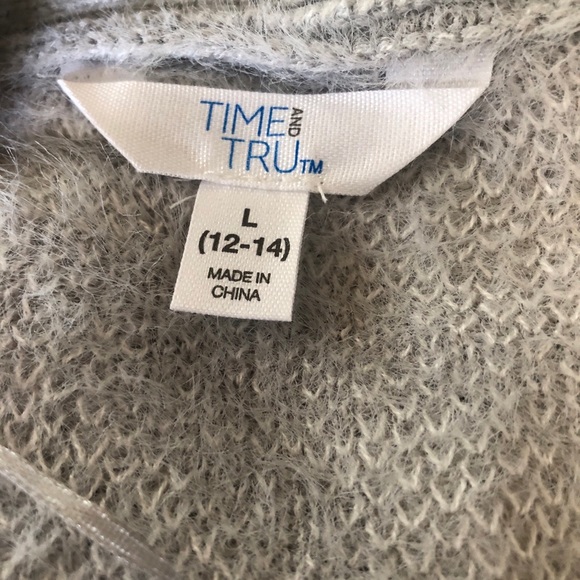TIME and TRU Womens Cardigan Size Large 12-14 Eyelash Knit Silver Grey New - Picture 7 of 10